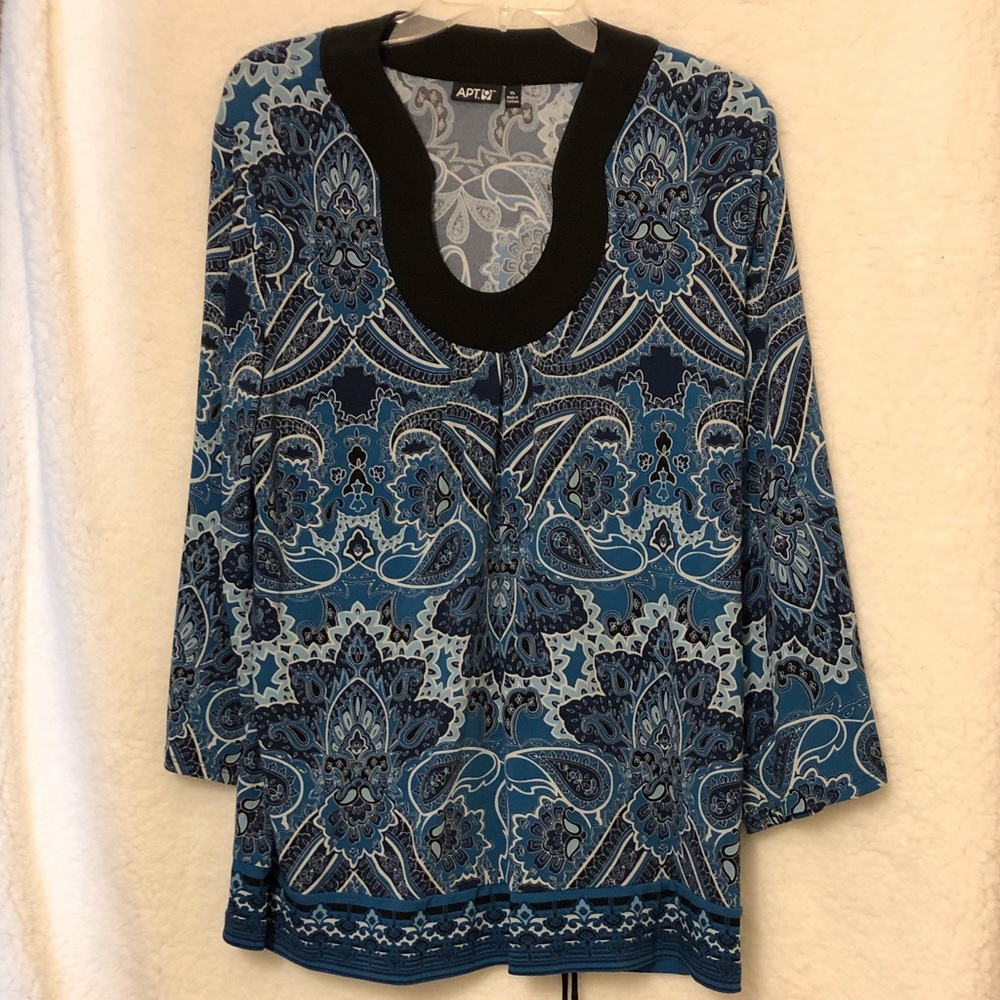 APT 9 QUARTER SLEEVE TOP